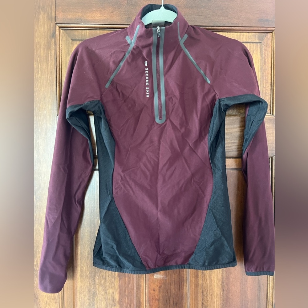 Women's Second Skin 1/4 zip pullover with mesh vents size xs